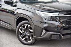 2025 Subaru Forester Touring S6 MY26 AWD Crystal Black