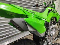 2025 KAWASAKI KLX140R MINI BIKE GREEN