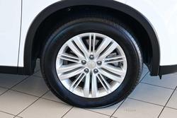 2024 Mitsubishi Outlander LS