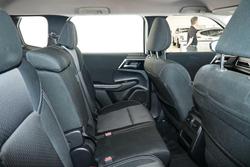 2024 Mitsubishi Outlander ES