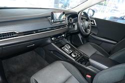 2024 Mitsubishi Outlander ES