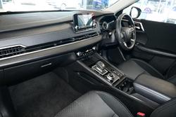 2024 Mitsubishi Outlander ES