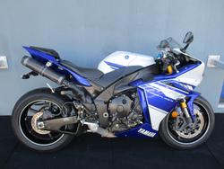 Yamaha YZF-R1