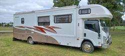 2009 Winnebago Longreach