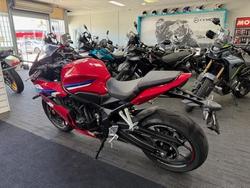 2025 Honda CBR650R E-Clutch CBR 650 Red