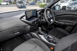 2025 Nissan JUKE ST+ F16 MY25 Pearl White