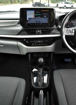 2024 Suzuki Swift Hybrid GLX