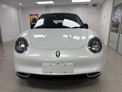 2025 GWM Ora Lux ES11 Hamilton White / Black Roof