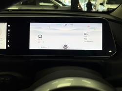 2025 GWM Ora Lux ES11 Hamilton White / Black Roof