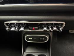 2025 GWM Ora Lux ES11 Hamilton White / Black Roof