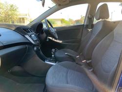 2016 Hyundai Accent Active