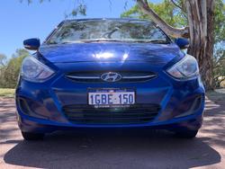 2016 Hyundai Accent Active