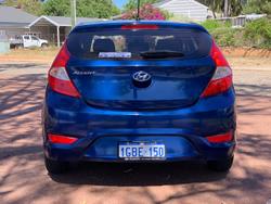 2016 Hyundai Accent Active