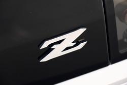 2025 Nissan Z NISMO Z34 MY25 Ivory Pearl with Super Black Roof