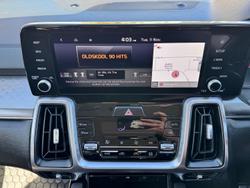 2022 Kia Sorento Sport