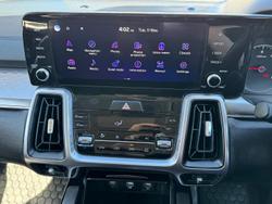 2022 Kia Sorento Sport