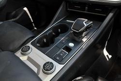 2019 Volkswagen Touareg 190TDI Launch Edition