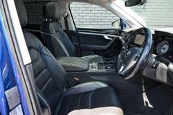 2019 Volkswagen Touareg 190TDI Launch Edition