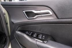 2022 Kia Sportage SX+