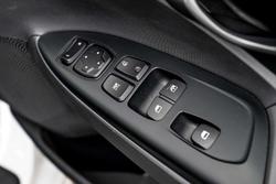 2019 Hyundai Veloster