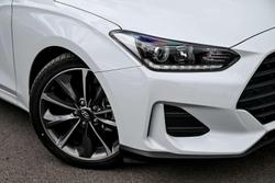 2019 Hyundai Veloster