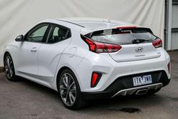 2019 Hyundai Veloster