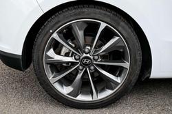 2019 Hyundai Veloster