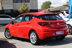 2019 Holden Astra R