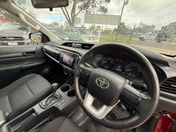 2017 Toyota Hilux Workmate TGN121R 4x2 Maroon