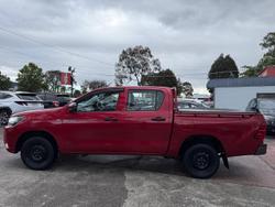2017 Toyota Hilux Workmate TGN121R 4x2 Maroon