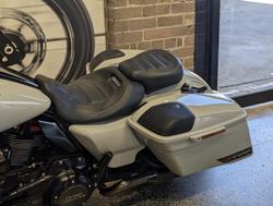 2020 Harley-Davidson CVO Street Glide 117 (FLHXSE) Touring