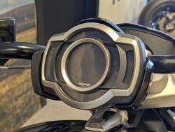 2022 Triumph Rocket 3 R Rocket Black