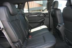 2025 Isuzu MU-X LS-T