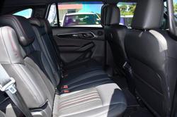 2025 Isuzu MU-X X-TERRAIN