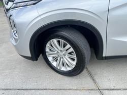 2024 Mitsubishi Outlander LS