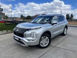 2024 Mitsubishi Outlander LS