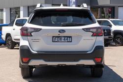 2024 Subaru Outback AWD Touring 6GEN MY24 AWD Crystal White