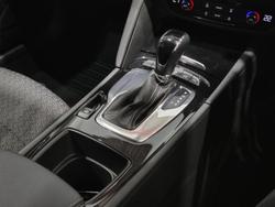 2019 Holden Commodore LT