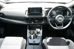 2023 Nissan X-TRAIL ST