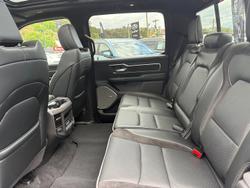 2025 RAM 1500 Laramie Sport Hurricane SO RamBox DT MY25 4X4 Dual Range Diamond Black
