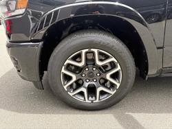2025 RAM 1500 Laramie Sport Hurricane SO RamBox DT MY25 4X4 Dual Range Diamond Black