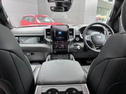 2025 RAM 1500 Laramie Sport Hurricane SO RamBox DT MY25 4X4 Dual Range Diamond Black