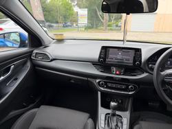 2017 Hyundai i30 Active PD MY18 Marina Blue