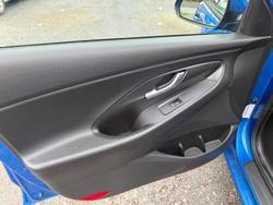 2017 Hyundai i30 Active PD MY18 Marina Blue