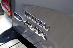 2025 Isuzu D-MAX X-TERRAIN