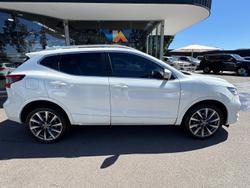 2020 Nissan QASHQAI N-SPORT