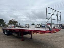 2012 CIMC Tri Axle Flat Top