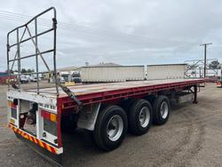 2012 CIMC Tri Axle Flat Top