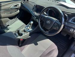 2015 Holden COMMODORE 2015 Holden COMMODORE SS 6 SP AUTOMATIC 4D SPORTWAGON V8 