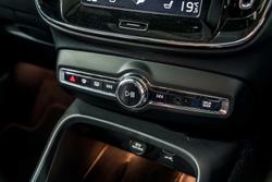 2021 Volvo XC40 T5 R-Design MY21 AWD Onyx Black